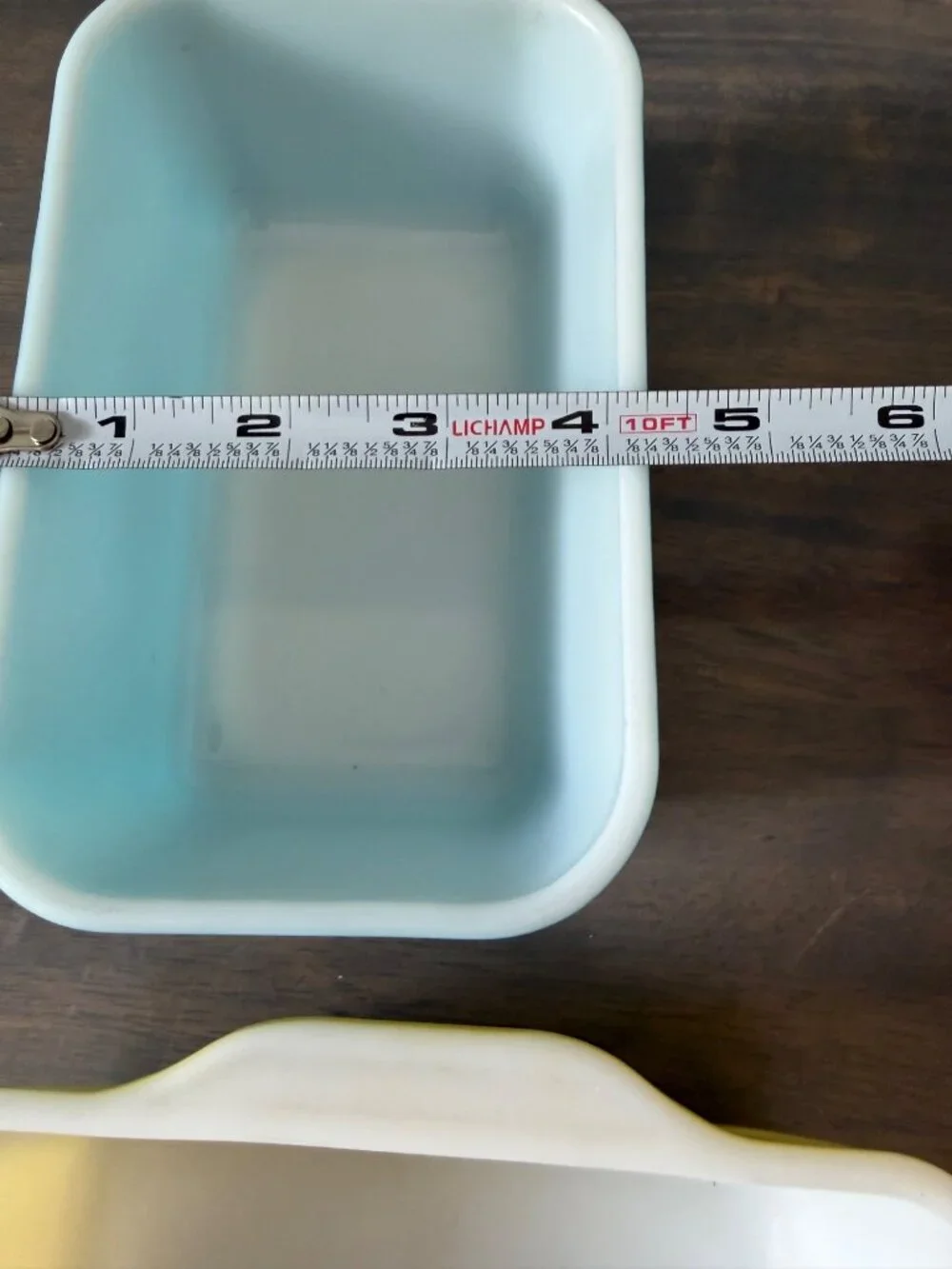 Pyrex set refrigerator